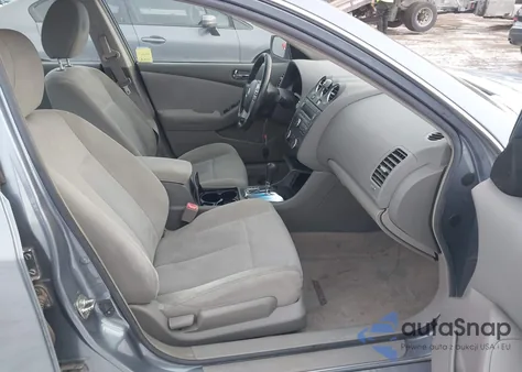 2011 Nissan Altima 2.5 S z USA, uszkodzony, nr VIN 1N4AL2AP4BC124847